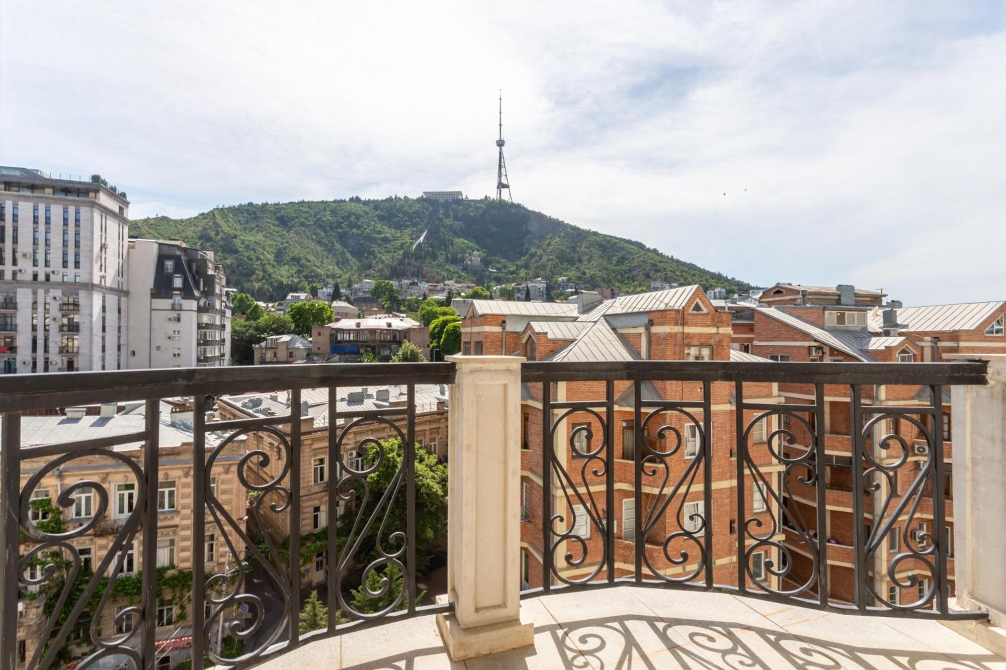 Harmony Place L Tiflis Dış mekan fotoğraf